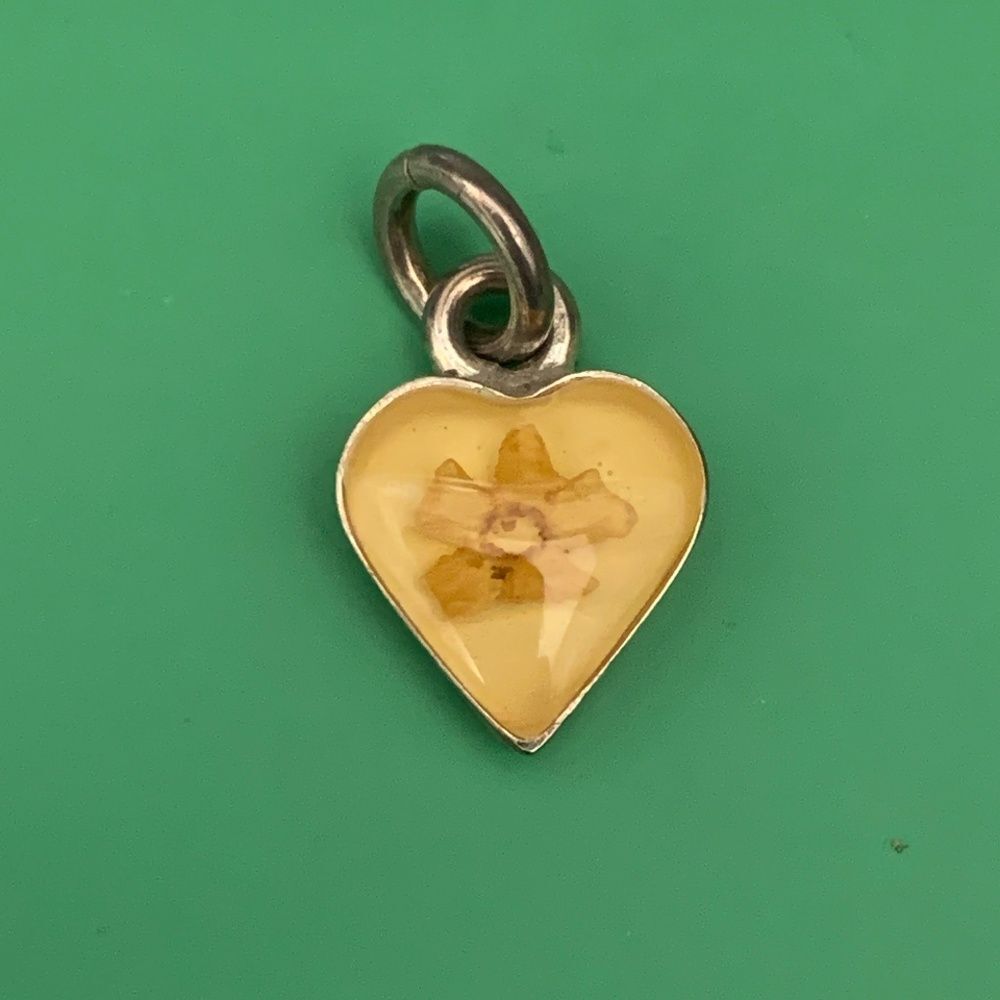 .925 Heart Yellow Vintage Resin Flower Sterling Silver Jewelry Charm #keepsake